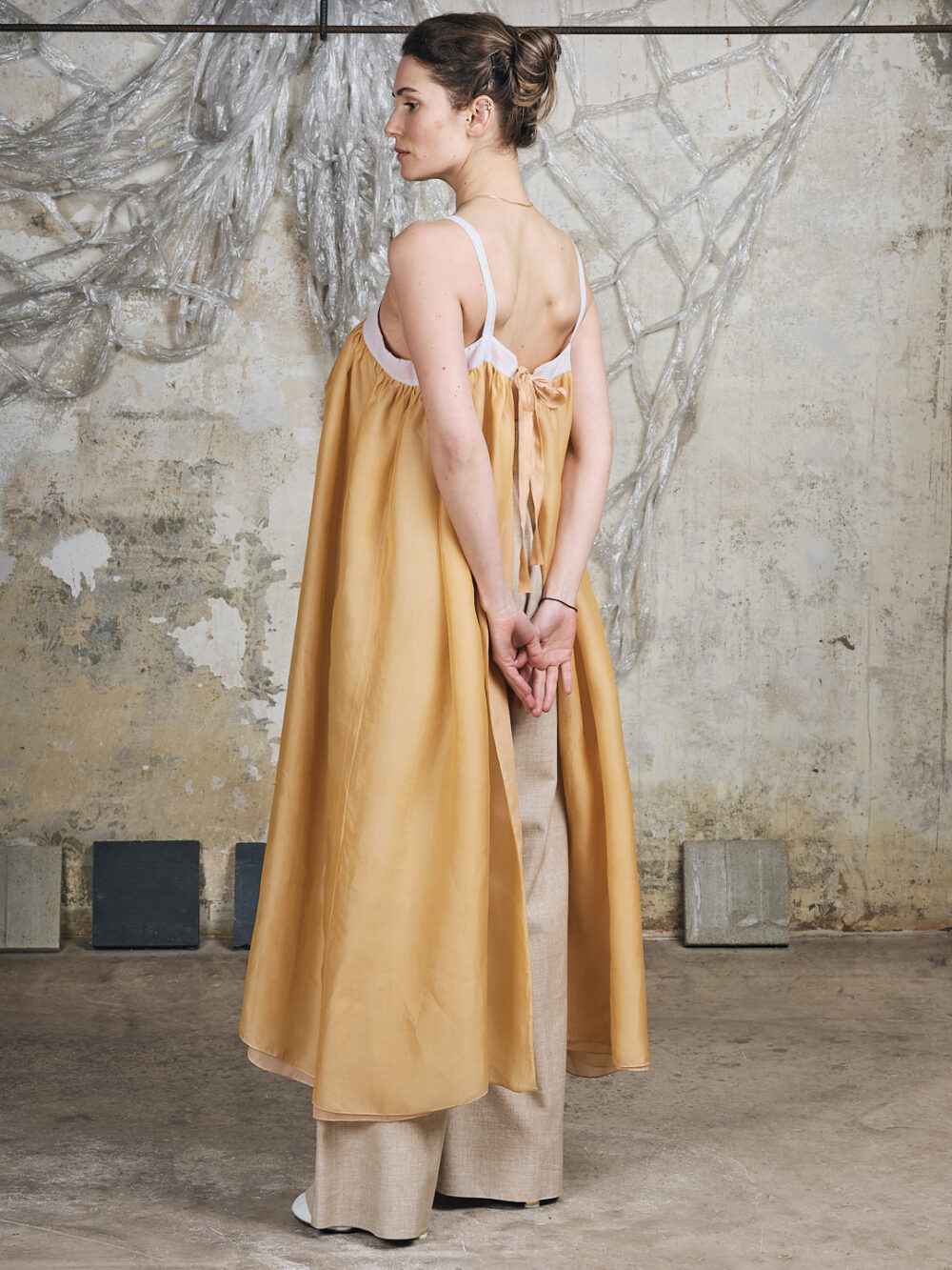 Koreanisches Hochzeitsunterkleid Seide – Bild 3